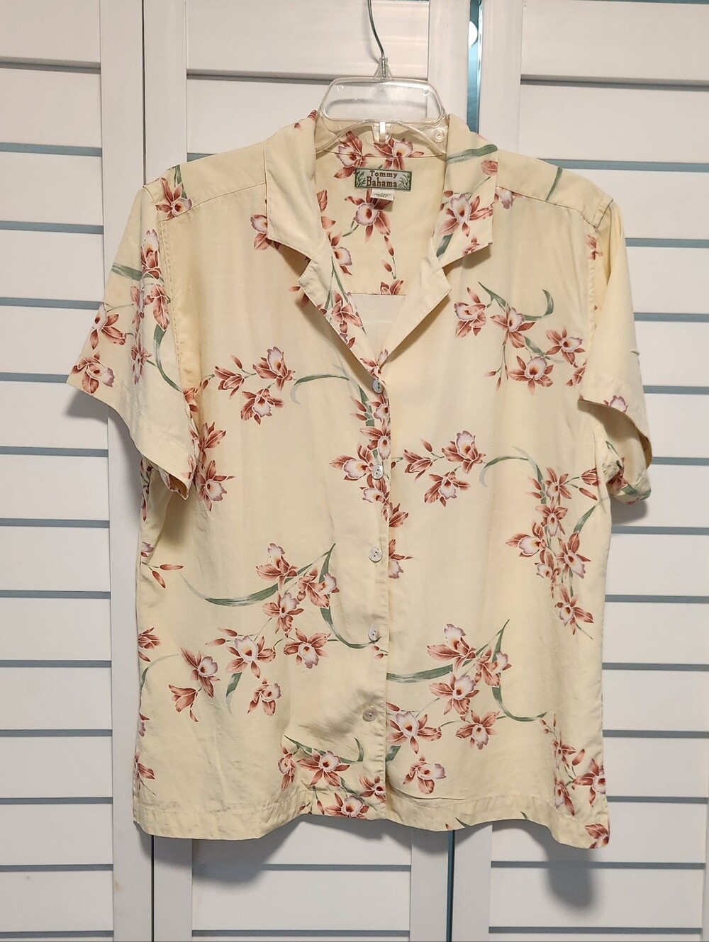Tommy Bahama Cream Button-Front Floral Camp Shirt with Pink Blossoms
